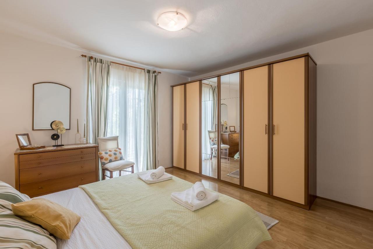 Kaštela Citrus Accommodation מראה חיצוני תמונה