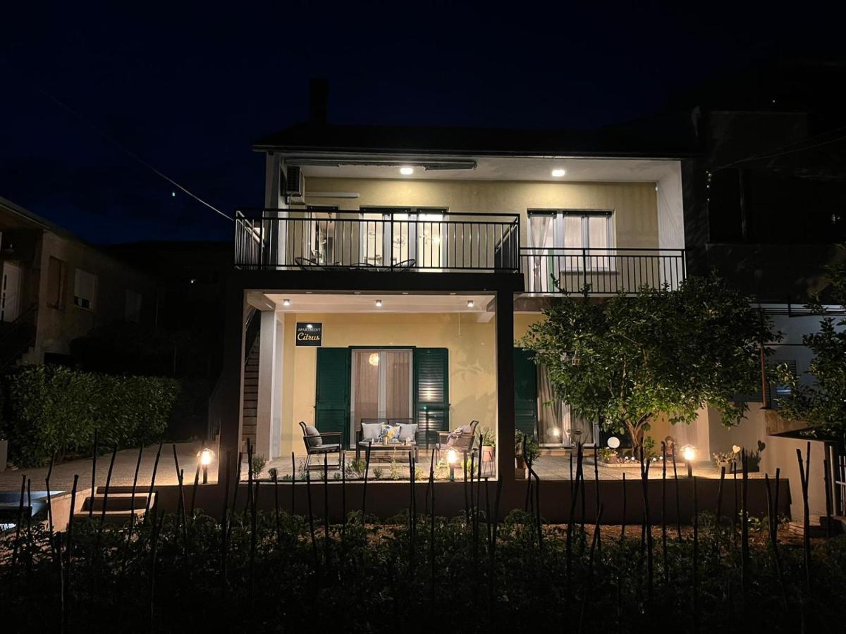 Kaštela Citrus Accommodation מראה חיצוני תמונה