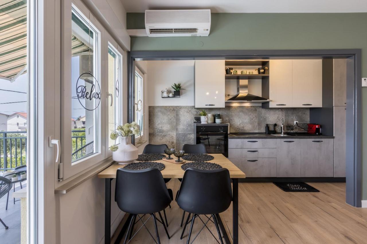 Kaštela Citrus Accommodation מראה חיצוני תמונה