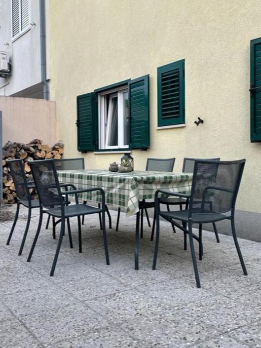 Kaštela Citrus Accommodation מראה חיצוני תמונה