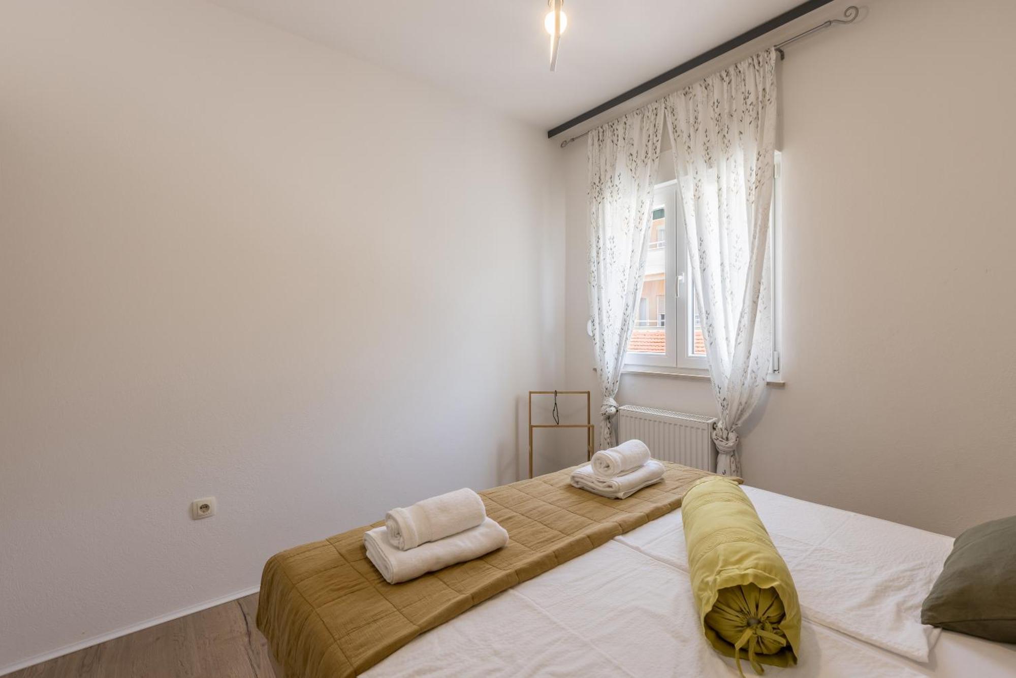 Kaštela Citrus Accommodation מראה חיצוני תמונה